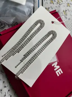 review-img
