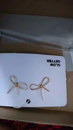 review-img