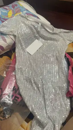 review-img