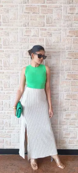 review-img