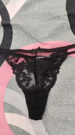 review-img