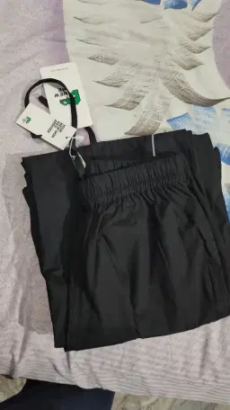 review-img